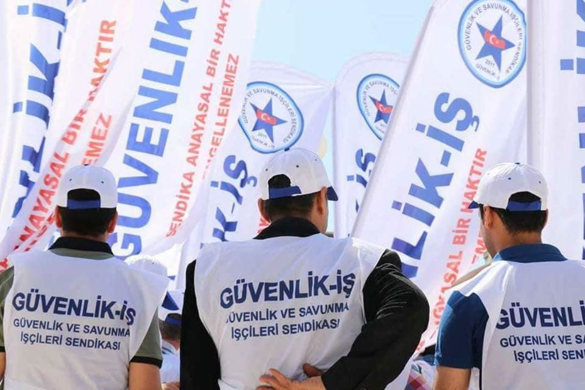 1 MAYIS EMEK VE DAYANIŞMA GÜNÜMÜZÜ ADANA'DA COŞKU İLE KUTLADIK