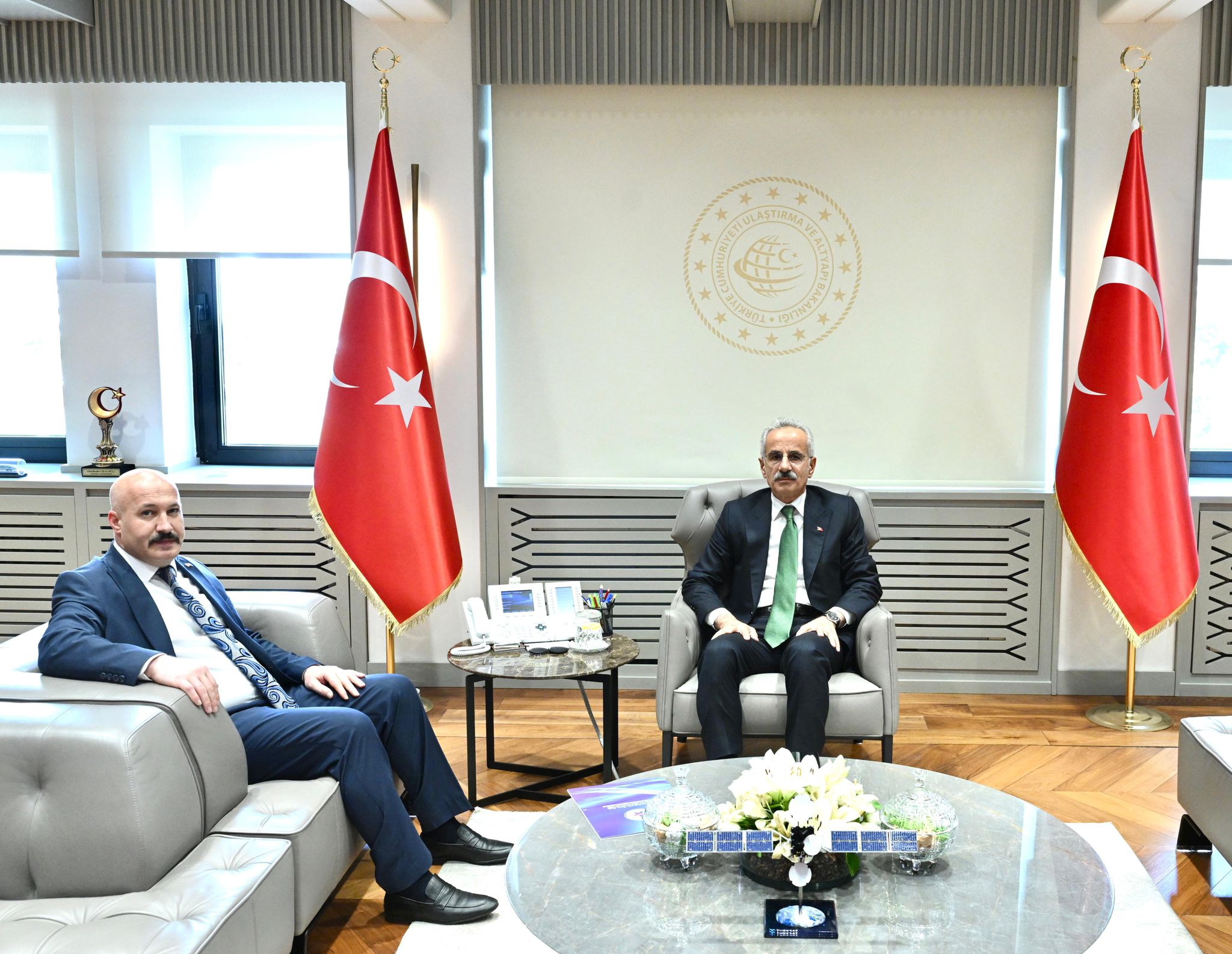 Genel Başkanımızdan Ulaştırma ve Altyapı Bakanı URALOĞLU'na Ziyaret
