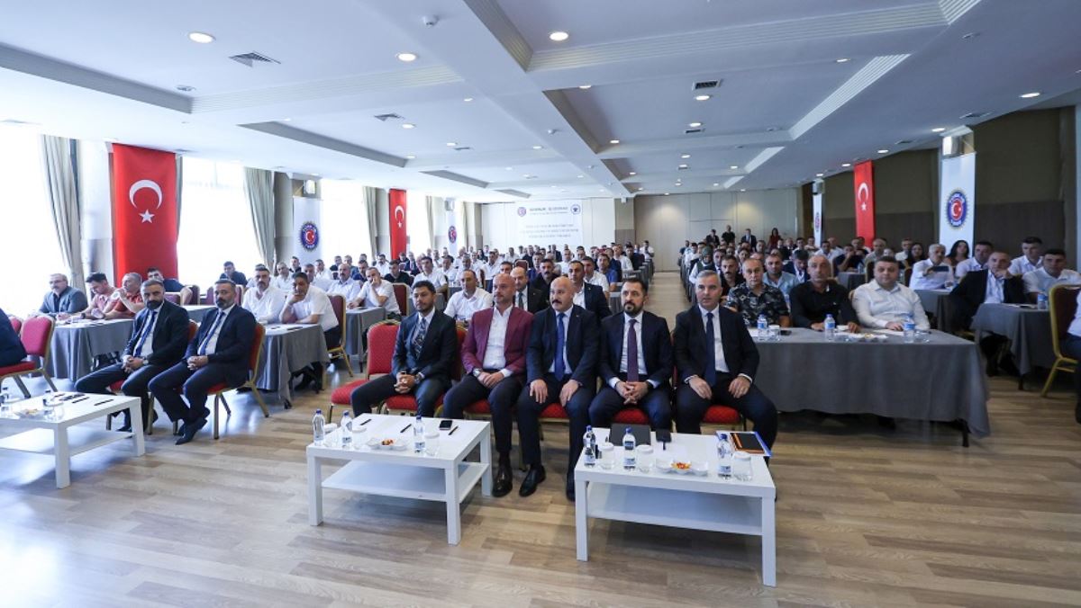 DHMİ Genel Müdürlüğü İşyeri Sendika Temsilcilerimize Yönelik Eğitim ve İstişare Toplantısı Gerçekleşti