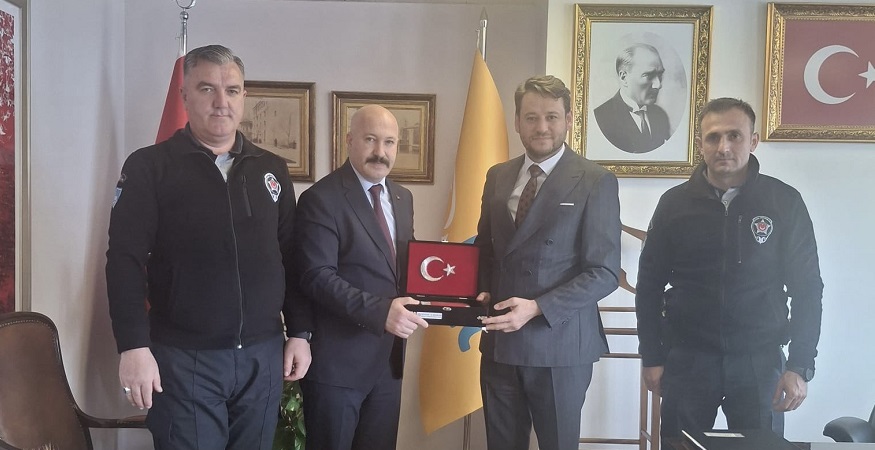 Genel Başkanımızdan PTT A.Ş. 4. Bölge Müdürü Ali Yaz’a Ziyaret